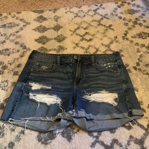 American eagle Tomgirl distressed shorts